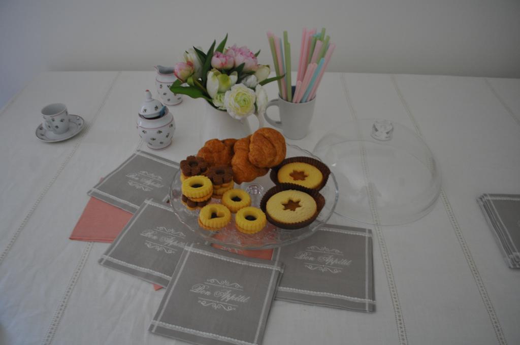 Rome Guest Hospitality Apartment Exterior photo